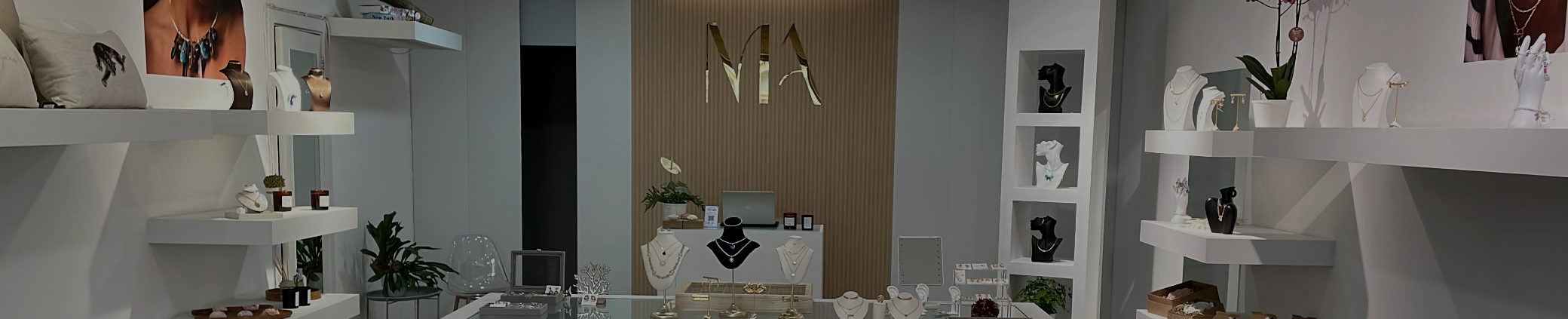 Vendor Banner